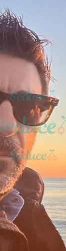 Nuru - sensual massage only for woman - couples services 