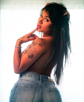 Nia