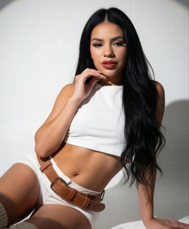 Clara - escort review from Greece