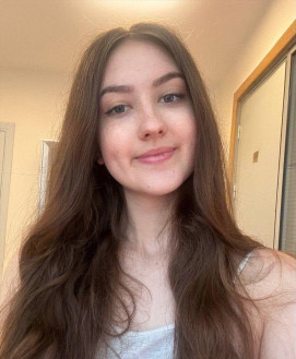 JULIA QUEEN 