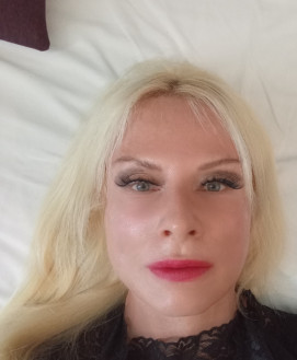 Mistress Escort