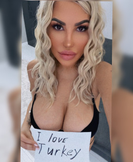 Arina Berlin - escort review from Russia