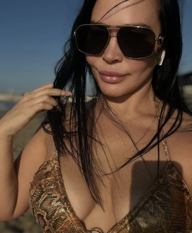 Eva