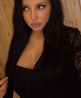 KAMILA VIP