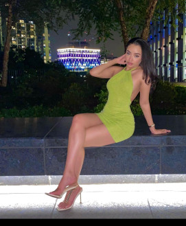 Jennifer - escort review from Canada