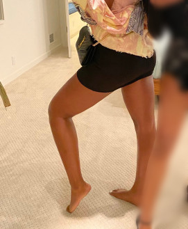 Diana - escort review from Uganda