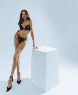 Mistress Escort