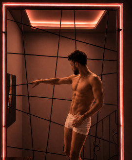 Male Escort