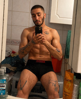 Emre - escort review from Turkey