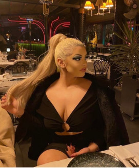 Mistress Escort