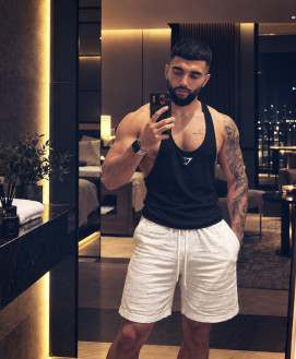 Male Escort