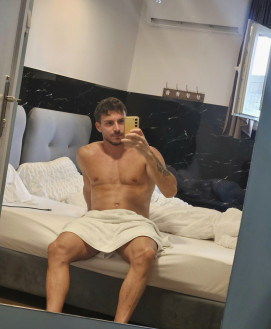 Male Escort