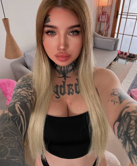 Mistress Escort