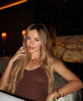 Alisia 