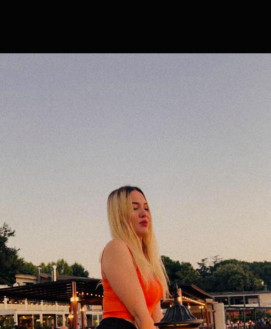 Alexandra 