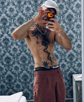 Male Escort
