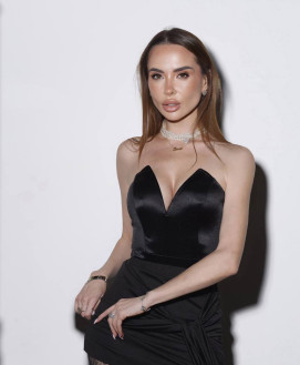 Mistress Escort