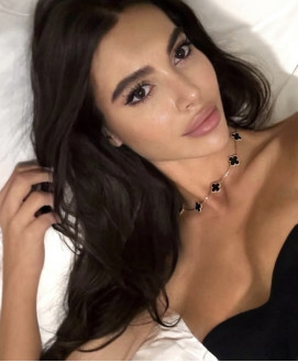 Sarah 