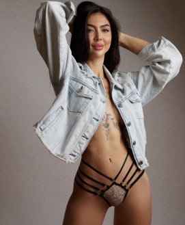 Angel - escort review from Greece