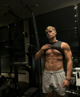 Male Escort