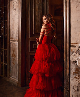 Mistress Escort