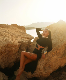 Veronica HOT - escort review from Greece
