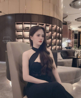 Mistress Escort