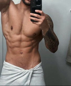 Davi - escort review from Italy