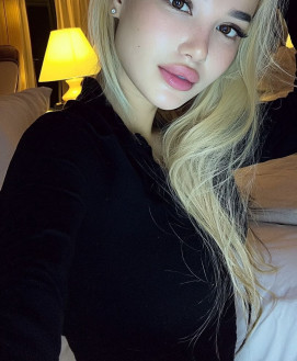 ADELINA_M