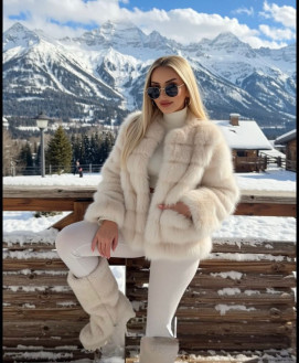 CLARA VIP