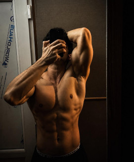Male Escort